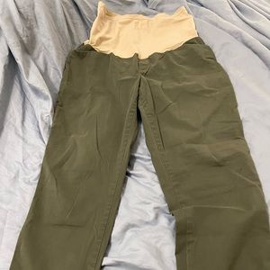 Maternity GAP pants size 10